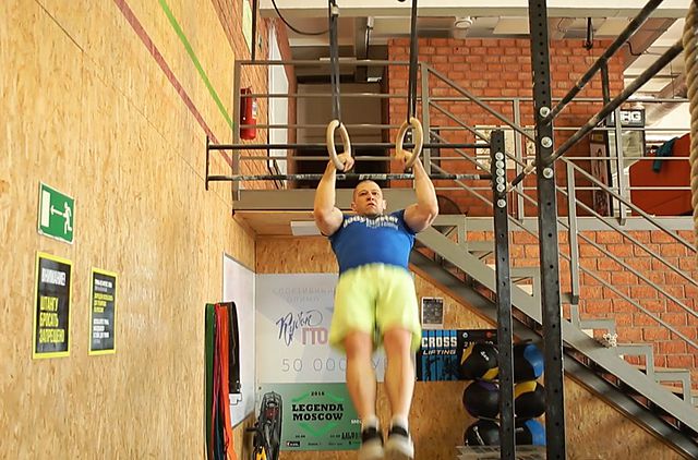 Photo of Muscle Up exercise