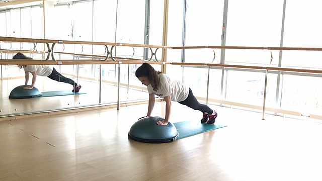 Photo of BOSU pushups from the knees and full exercise