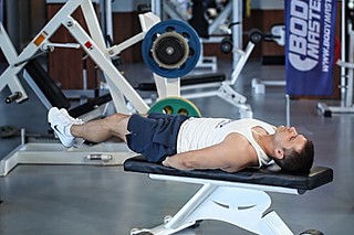 Flat Bench Leg Pull-In