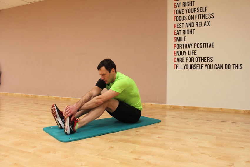 Exercise Seated Calf Stretch 