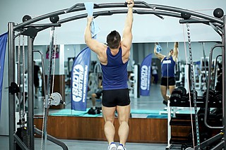 One Arm Chin-Up