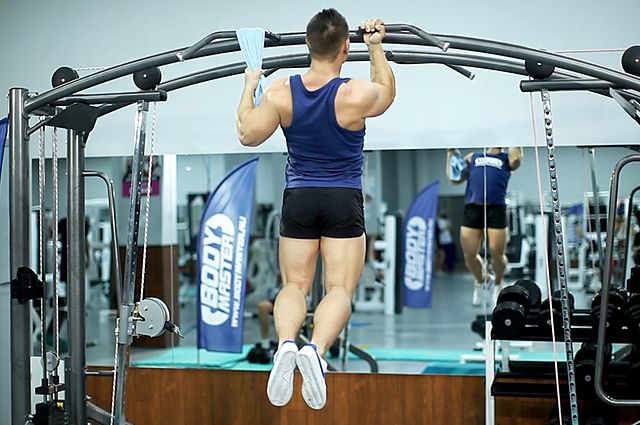 Photo of One Arm Chin-Up exercise