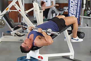 Decline Close-Grip Bench To Skull Crusher 